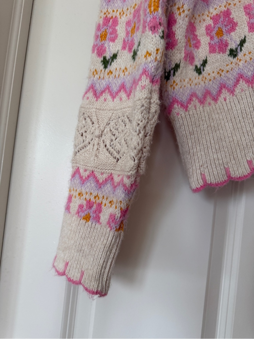Zara blogger’s fave pastel Floral jacquard knit Fair Isle V-Neck Button Cardigan - Picture 6 of 13